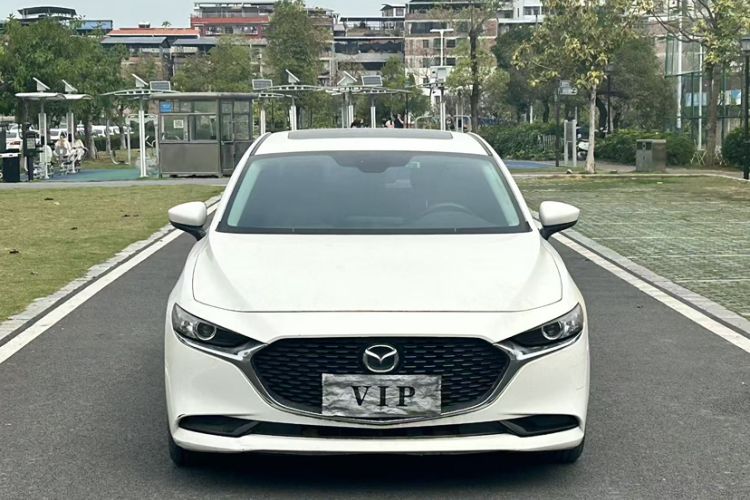 Used Mazda 3 Axela 2022 2.0L Automatic Zhiya Edition Exterior 3
