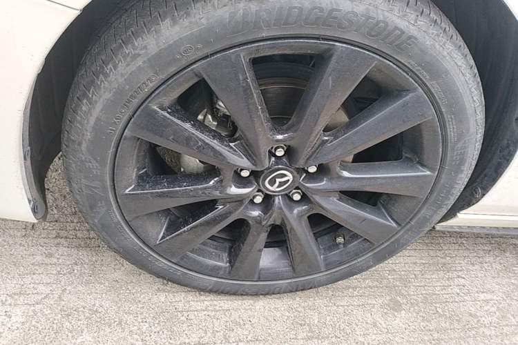 Used Mazda 3 Axela 2022 2.0L Automatic Zhiyao Obsidian Edition Exterior 4