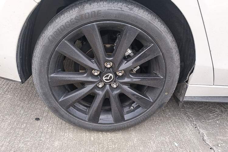 Used Mazda 3 Axela 2022 2.0L Automatic Zhiyao Obsidian Edition Exterior 5