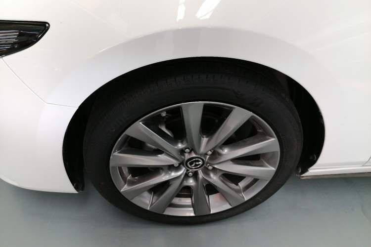 Used Mazda 3 Axela 2022 2.0L Automatic Zhiya Edition Exterior 7