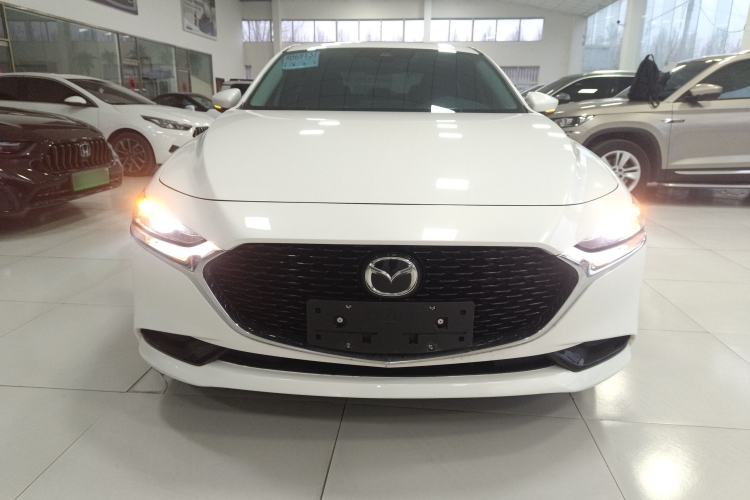 Used Mazda 3 Axela 2022 2.0L Automatic ZhiXuan Edition Front