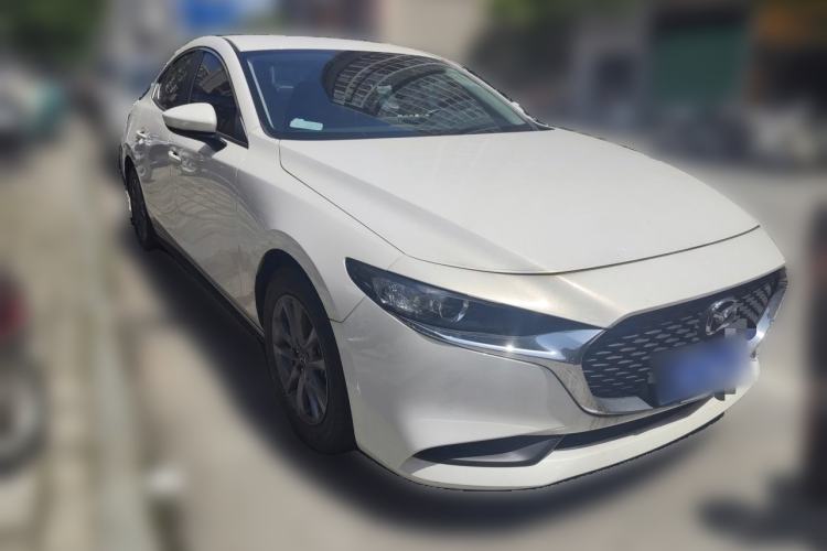 Used Mazda 3 Axela 2022 2.0L Automatic Zhiqing Edition Front Right 45 Deg