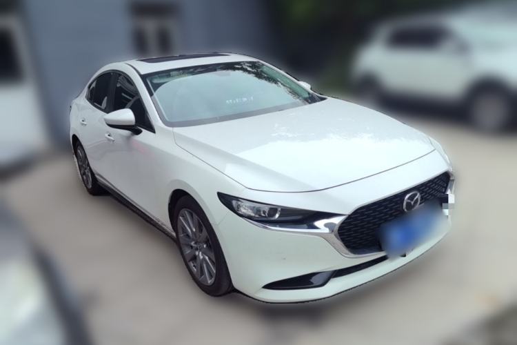 Used Mazda 3 Axela 2022 2.0L Automatic Zhiya Edition Front Right 45 Deg