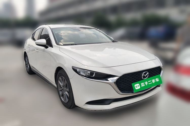 Used Mazda 3 Axela 2022 2.0L Automatic Zhiqing Edition Front Right 45 Deg