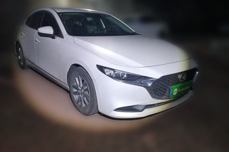 Used Mazda 3 Axela 2022 2.0L Automatic Zhiqing Edition Front Right 45 Deg