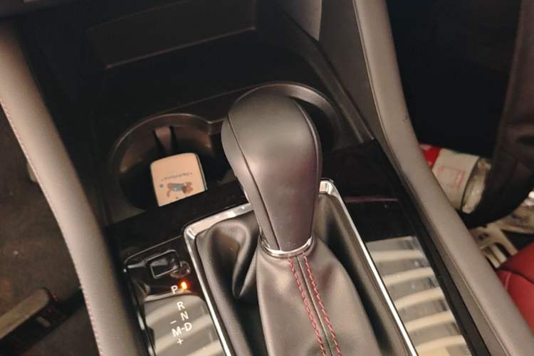 Used Mazda 3 Axela 2022 2.0L Automatic Zhi Rui Obsidian Edition Gear Lever