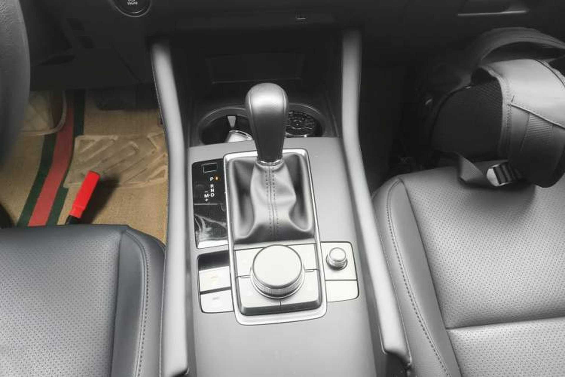 Used Mazda 3 Axela 2022 2.0L Automatic Zhiqing Edition Gear Lever