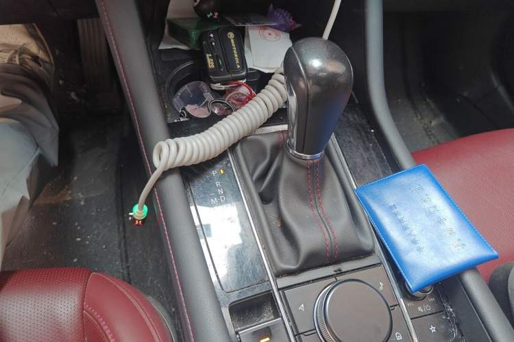 Used Mazda 3 Axela 2022 2.0L Automatic Zhiya Edition Gear Lever