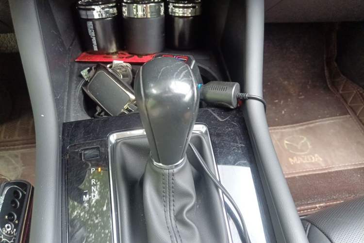 Used Mazda 3 Axela 2022 2.0L Automatic Zhiya Edition Gear Lever