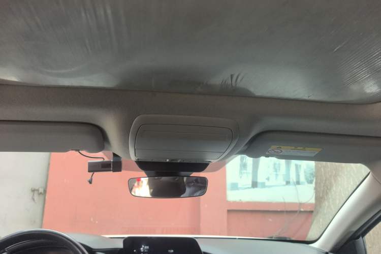 Used Mazda 3 Axela 2022 2.0L Automatic Zhiya Edition Headliner