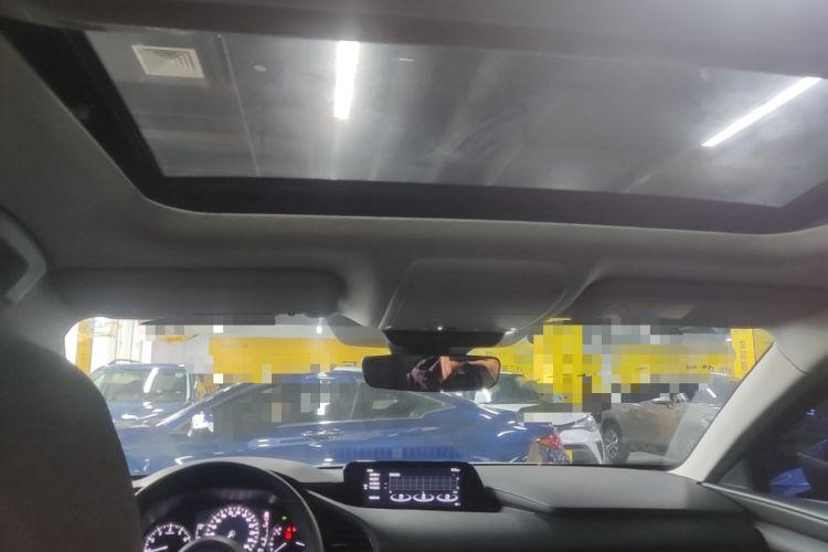 Used Mazda 3 Axela 2022 2.0L Automatic ZhiXuan Edition Headliner