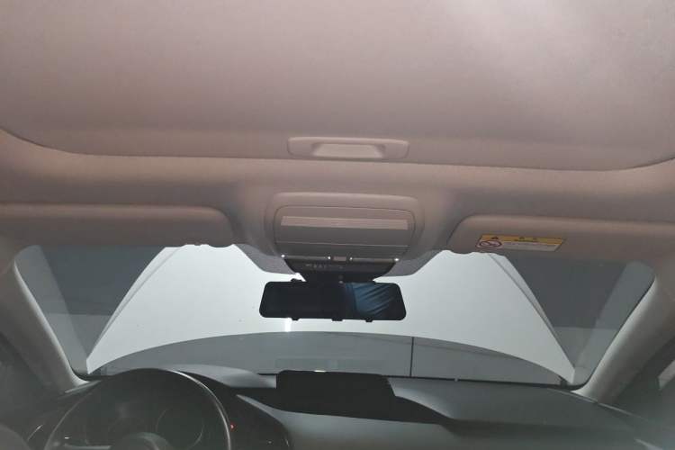 Used Mazda 3 Axela 2022 2.0L Automatic Zhi Rui Edition Headliner