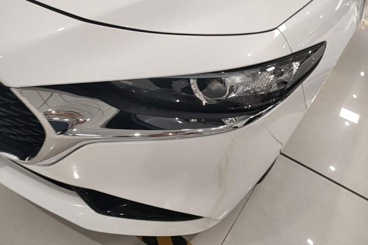 Used Mazda 3 Axela 2022 2.0L Automatic ZhiXuan Edition Left Front Headlight