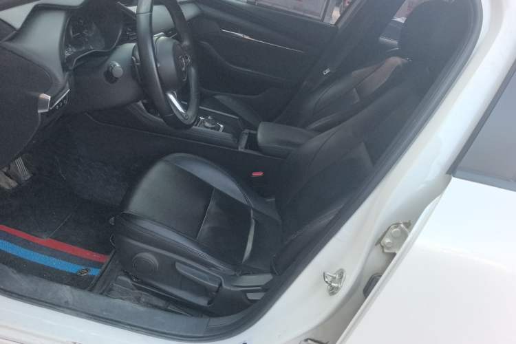 Used Mazda 3 Axela 2022 2.0L Automatic Zhiya Edition Left Front Seat