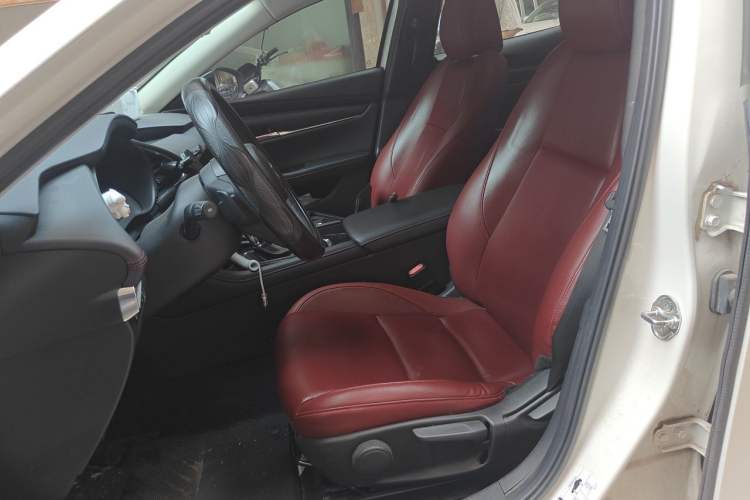 Used Mazda 3 Axela 2022 2.0L Automatic Zhiya Edition Left Front Seat