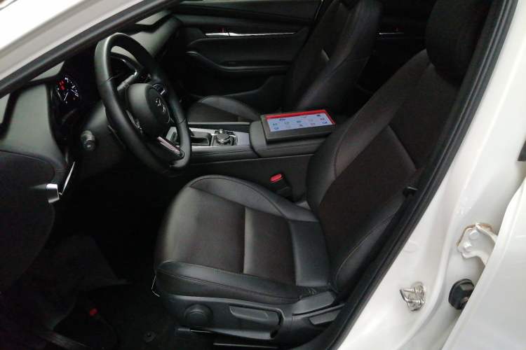 Used Mazda 3 Axela 2022 2.0L Automatic Zhiya Edition Left Front Seat