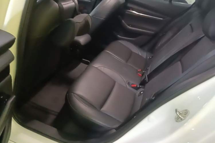 Used Mazda 3 Axela 2022 2.0L Automatic Zhiya Edition Left Rear Seat