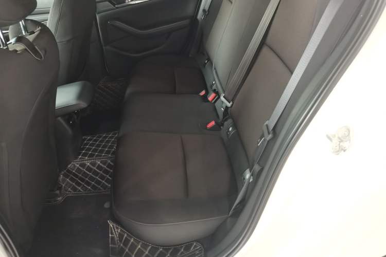 Used Mazda 3 Axela 2022 2.0L Automatic ZhiXuan Edition Left Rear Seat