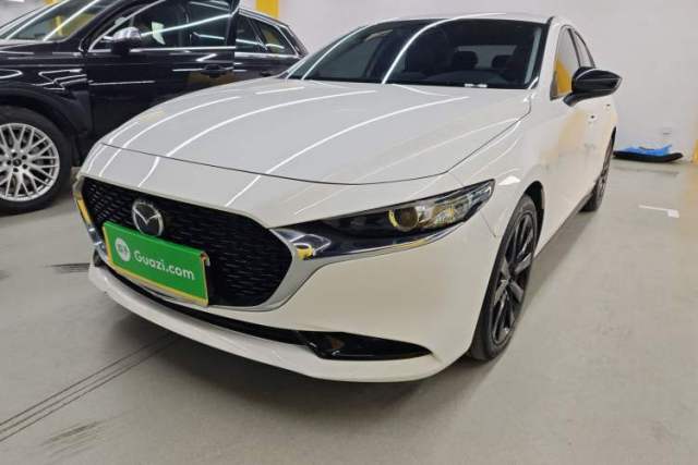 Used Mazda 3 Axela 2022 2.0L Automatic Premium Black Obsidian Edition