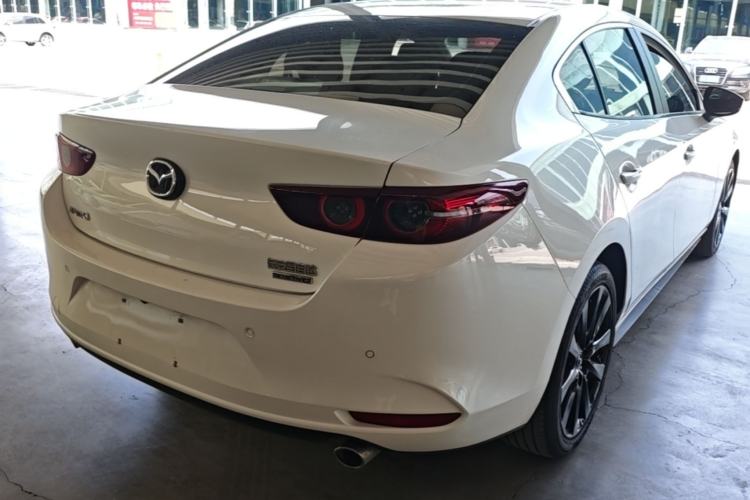 Used Mazda 3 Axela 2022 2.0L Automatic Zhi Rui Obsidian Edition Rear Right 45 Deg