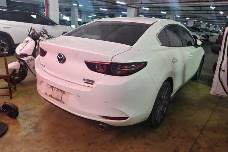 Used Mazda 3 Axela 2022 2.0L Automatic Zhiya Edition Rear Right 45 Deg