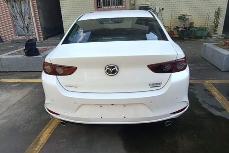 Used Mazda 3 Axela 2022 2.0L Automatic Zhiqing Edition Rear