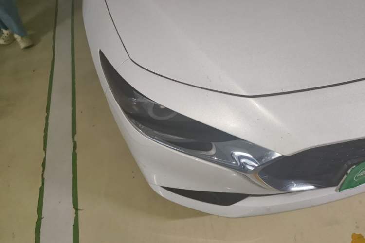 Used Mazda 3 Axela 2022 2.0L Automatic Zhi Rui Obsidian Edition Right Front Headlight