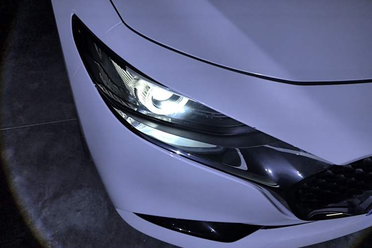 Used Mazda 3 Axela 2022 2.0L Automatic Zhi Rui Edition Right Front Headlight
