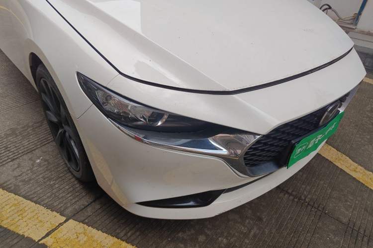 Used Mazda 3 Axela 2022 2.0L Automatic Zhiya Edition Right Front Headlight