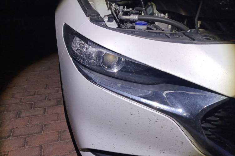 Used Mazda 3 Axela 2022 2.0L Automatic Zhiqing Edition Right Front Headlight