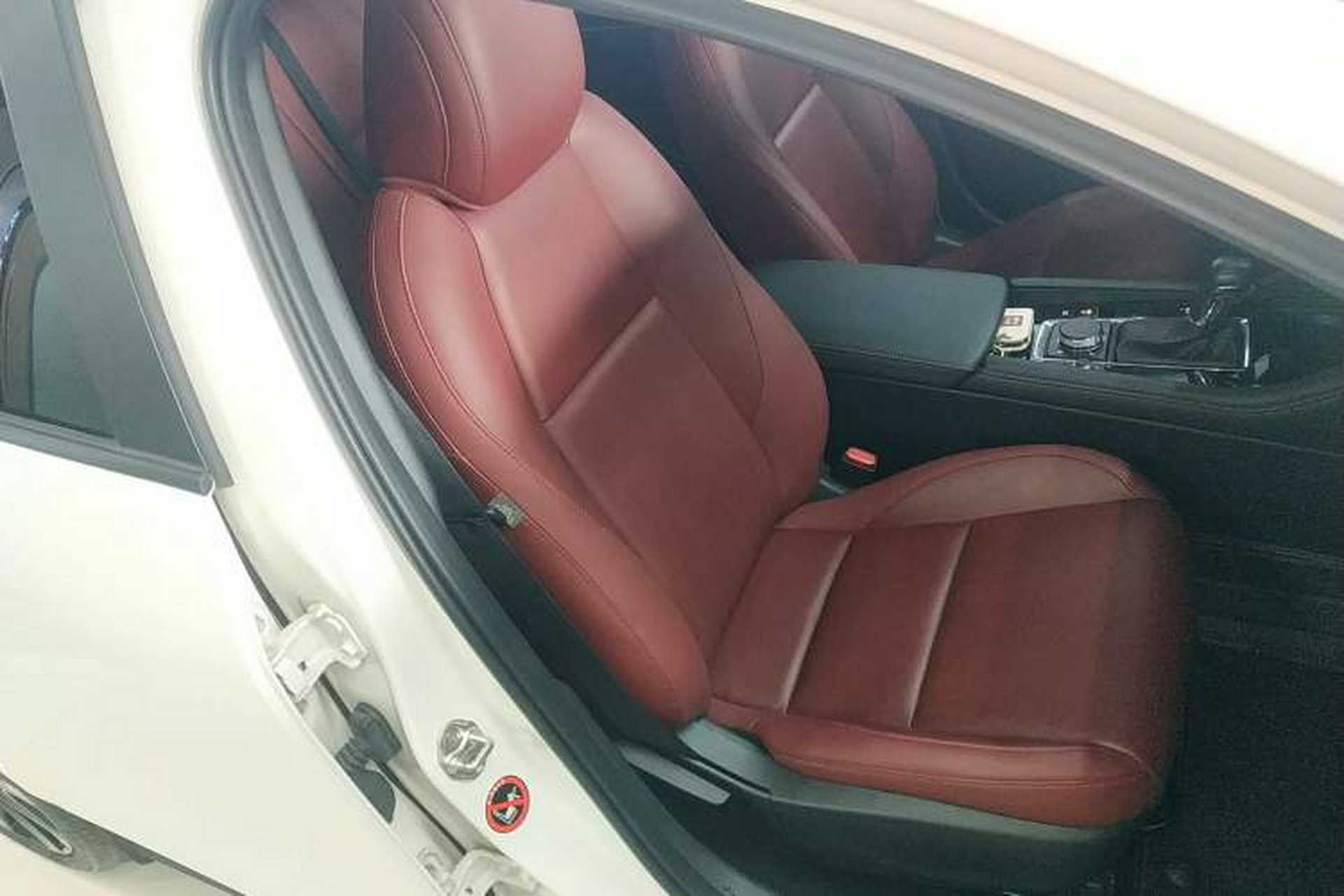 Used Mazda 3 Axela 2022 2.0L Automatic Premium Black Obsidian Edition Right Front Seat