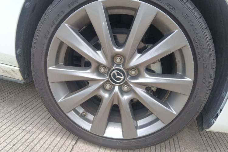 Used Mazda 3 Axela 2022 2.0L Automatic Zhiya Edition Right Front Wheel Hub