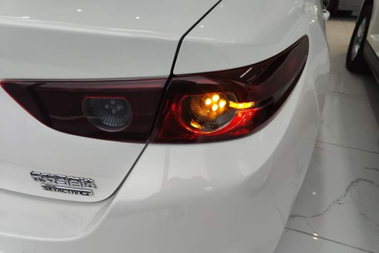 Used Mazda 3 Axela 2022 2.0L Automatic Premium Black Obsidian Edition Right Rear Taillight