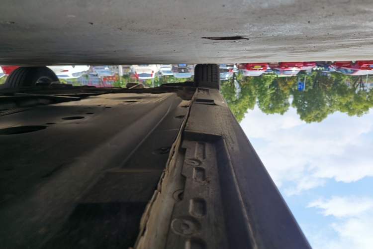 Used Mazda 3 Axela 2022 2.0L Automatic Zhiqing Edition Right Side Sill