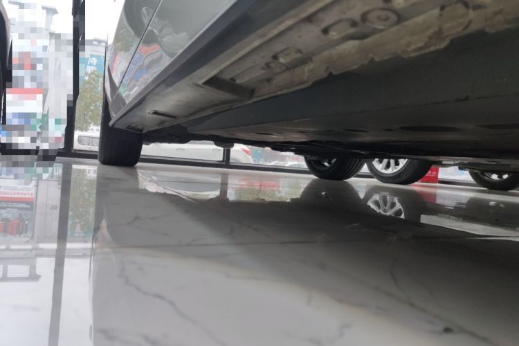 Used Mazda 3 Axela 2022 2.0L Automatic Premium Black Obsidian Edition Right Side Sill