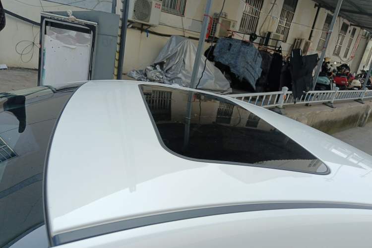 Used Mazda 3 Axela 2022 2.0L Automatic ZhiXuan Edition Roof