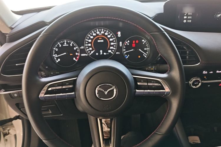Used Mazda 3 Axela 2022 2.0L Automatic Zhi Rui Obsidian Edition Steering Wheel