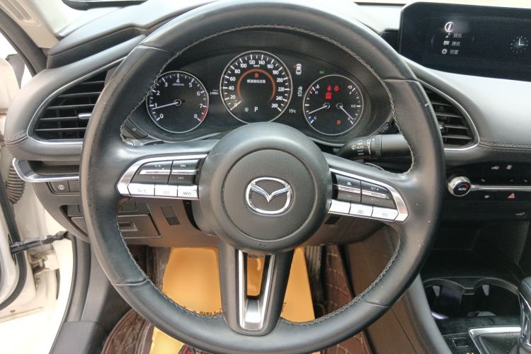 Used Mazda 3 Axela 2022 2.0L Automatic ZhiXuan Edition Steering Wheel
