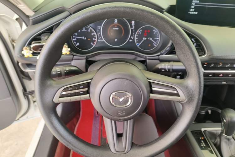Used Mazda 3 Axela 2022 2.0L Automatic Zhiqing Edition Steering Wheel