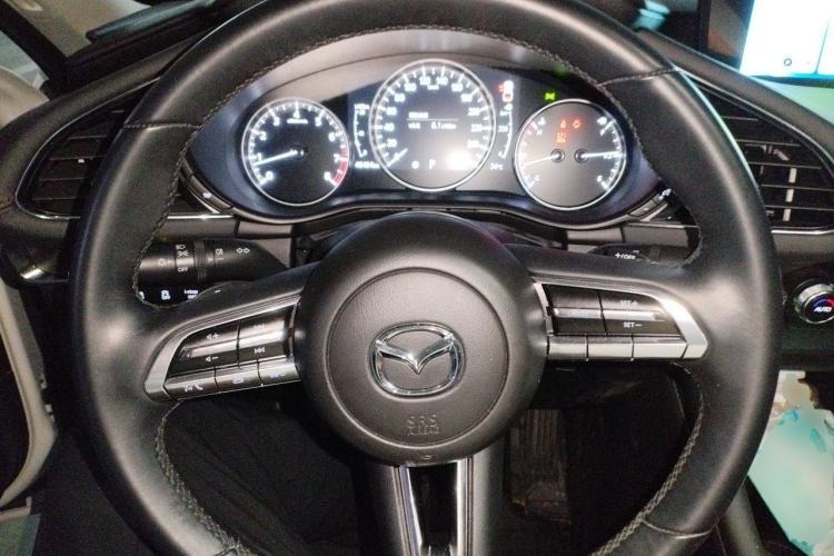 Used Mazda 3 Axela 2022 2.0L Automatic Zhiya Edition Steering Wheel