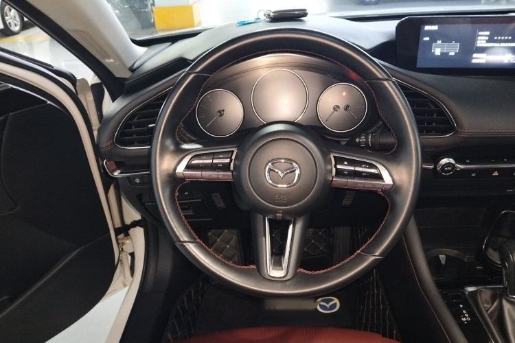 Used Mazda 3 Axela 2022 2.0L Automatic Zhi Rui Obsidian Edition Steering Wheel