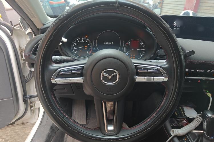 Used Mazda 3 Axela 2022 2.0L Automatic Zhiya Edition Steering Wheel