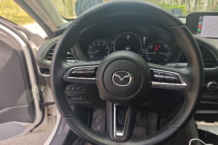 Used Mazda 3 Axela 2022 2.0L Automatic Zhi Rui Edition Steering Wheel