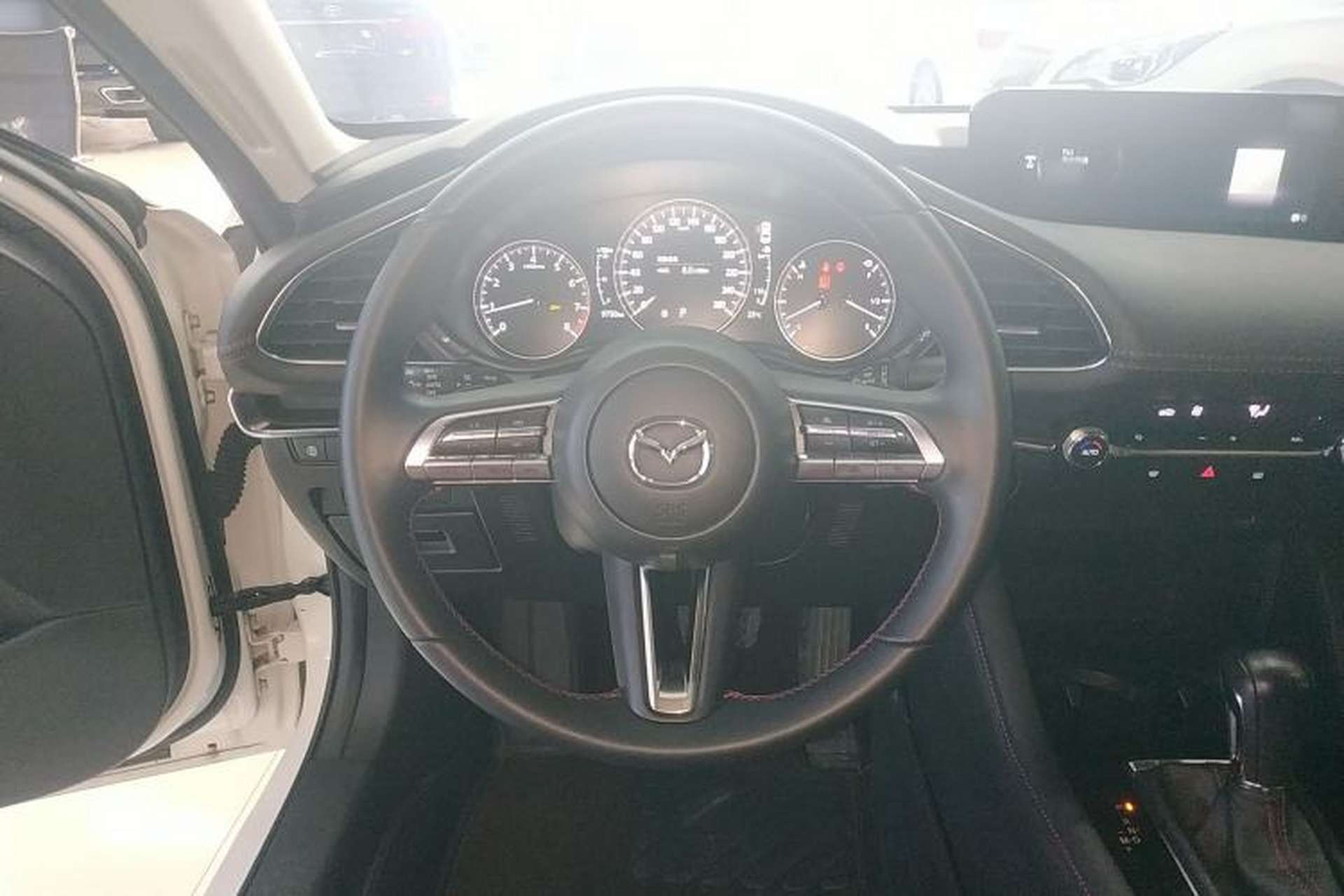 Used Mazda 3 Axela 2022 2.0L Automatic Premium Black Obsidian Edition Steering Wheel