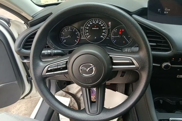 Used Mazda 3 Axela 2022 2.0L Automatic Zhiqing Edition Steering Wheel