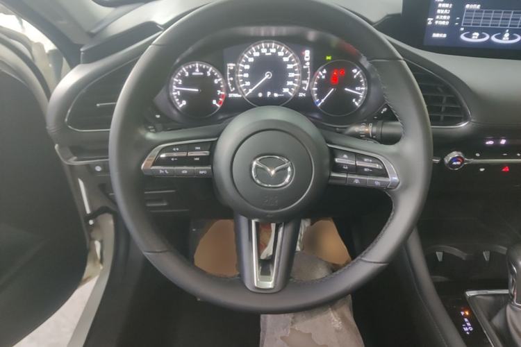 Used Mazda 3 Axela 2022 2.0L Automatic ZhiXuan Edition Steering Wheel