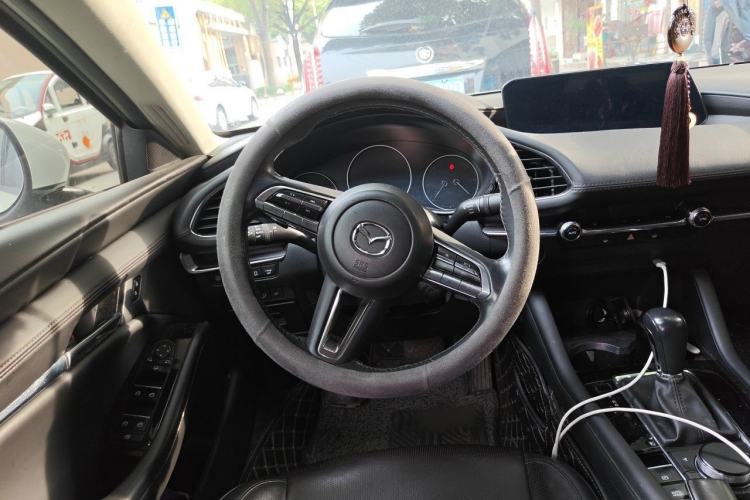 Used Mazda 3 Axela 2022 2.0L Automatic Zhi Rui Edition Steering Wheel