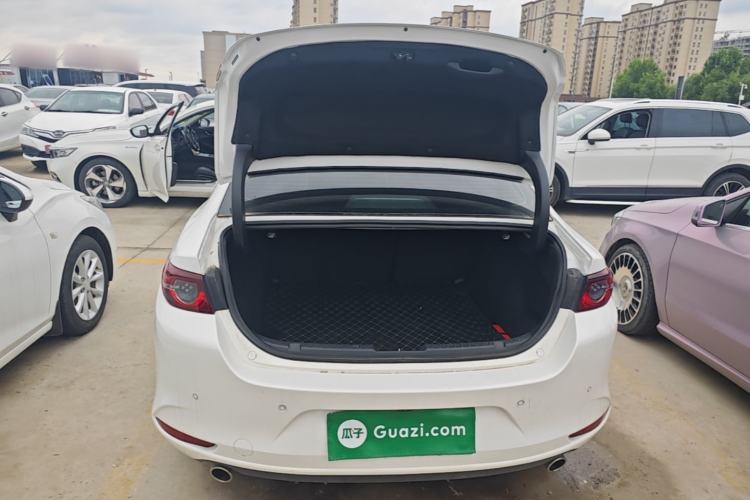 Used Mazda 3 Axela 2022 2.0L Automatic Zhiya Edition Trunk