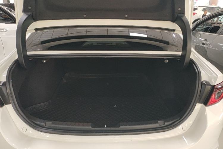 Used Mazda 3 Axela 2022 2.0L Automatic ZhiXuan Edition Trunk