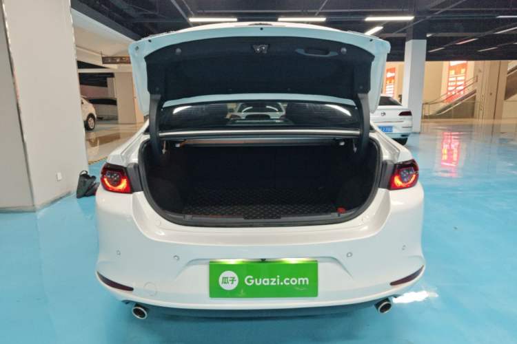 Used Mazda 3 Axela 2022 2.0L Automatic Zhiya Edition Trunk